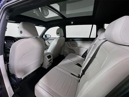 2024 Volkswagen Tiguan 2.0T SEL R-Line