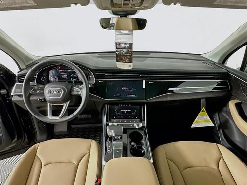 2026 Audi Q7 45 Premium