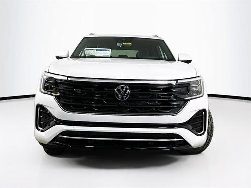 2025 Volkswagen Atlas Cross Sport 2.0T SEL Premium R-Line