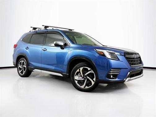 2023 Subaru Forester 2.5i Touring