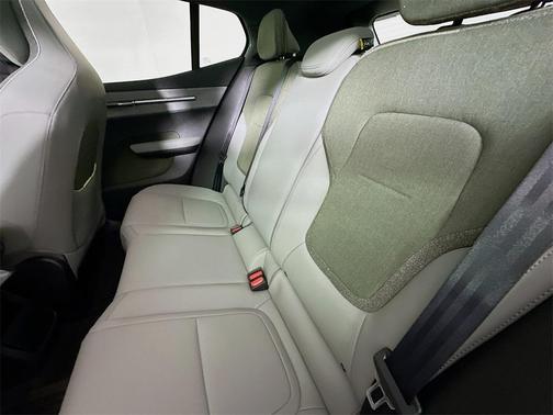 2026 Volvo EX30 TWIN MOTOR CROSS COUNTRY ULTRA