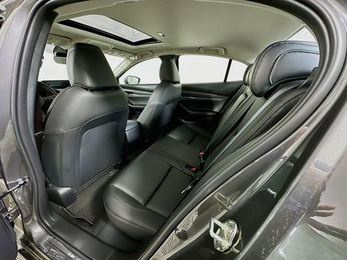 Machine Gray Metallic 2026 Mazda Mazda3 FWD w/Preferred Package