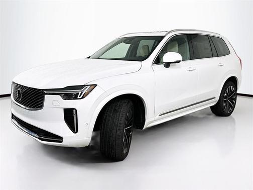 2026 Volvo XC90 B6 Plus 7-Seater