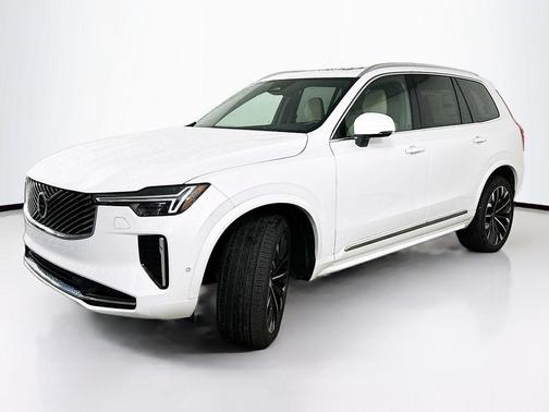 2026 Volvo XC90 B6 Plus 7-Seater