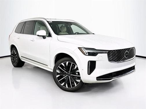 2026 Volvo XC90 B6 Plus 7-Seater