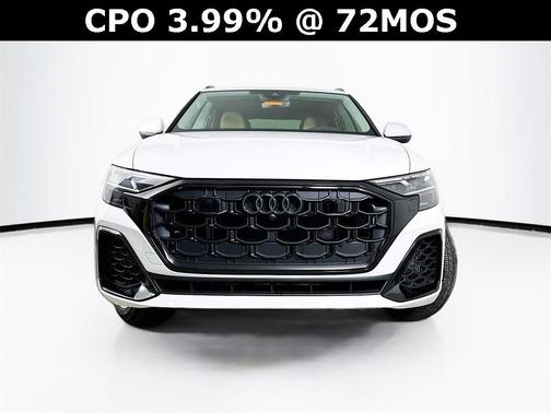 2025 Audi Q8 55 Premium