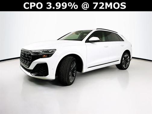 2025 Audi Q8 55 Premium