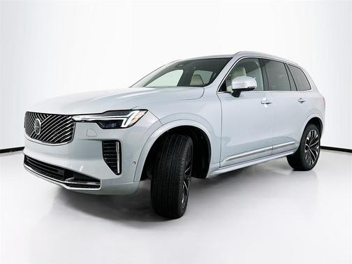 2026 Volvo XC90 B6 Plus 7-Seater