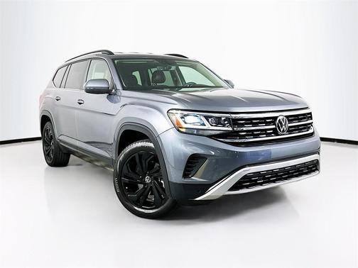 2022 Volkswagen Atlas 2.0T SE w/Technology