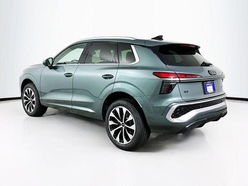 Sage Green Metallic 2026 Audi Q3 S line