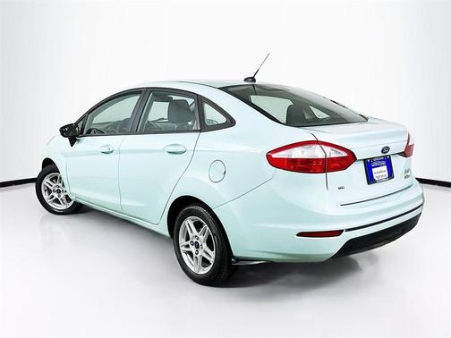 2017 Ford Fiesta SE