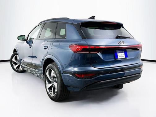 Plasma Blue Metallic 2025 Audi Q6 e-tron Premium