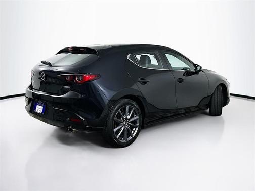 2024 Mazda Mazda3 FWD w/Preferred Package