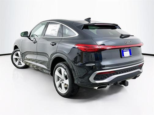 2025 Audi Q5 2.0T Premium