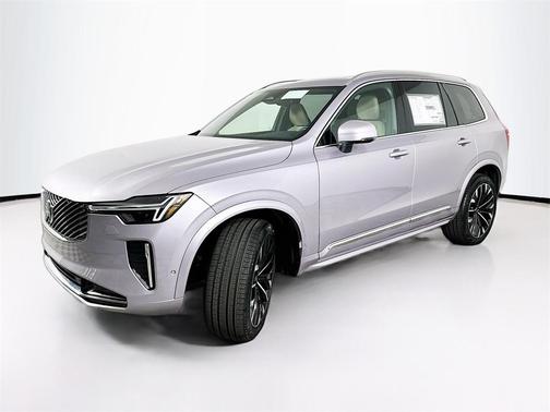 2026 Volvo XC90 B6 Plus 7-Seater