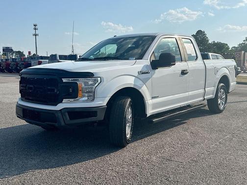 Oxford White 2018 Ford F-150 XL