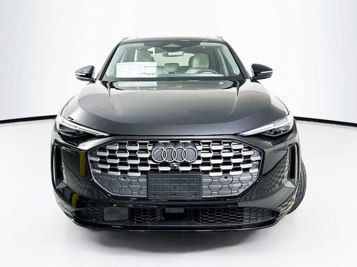 2025 Audi Q5 2.0T quattro Premium