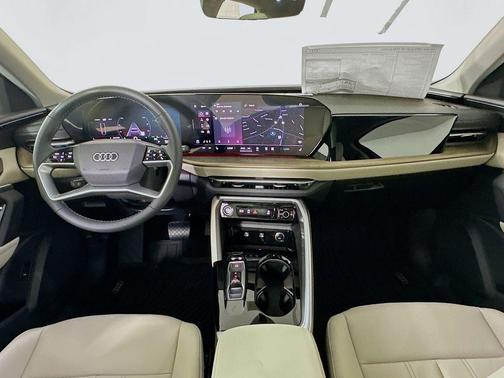 2025 Audi Q5 2.0T quattro Premium