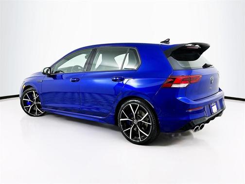 2024 Volkswagen Golf R 2.0T