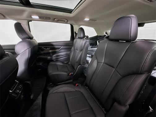 2025 Subaru Ascent Onyx Edition Touring