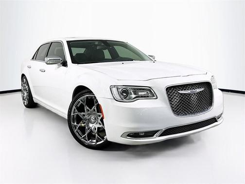 2020 Chrysler 300 Touring