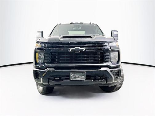 2025 Chevrolet Silverado 2500 Custom