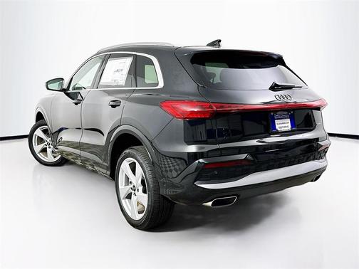 2025 Audi Q5 2.0T quattro Premium