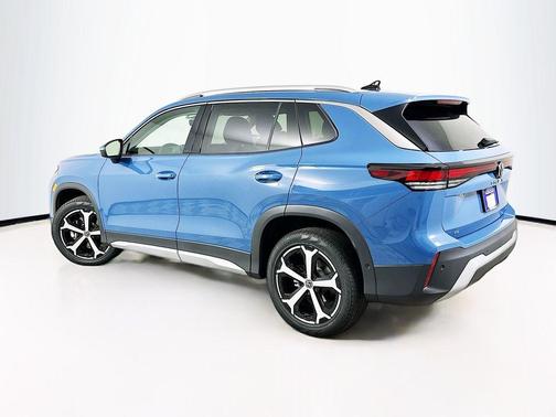 Monterey Blue Pearl 2026 Volkswagen Tiguan 2.0T SE