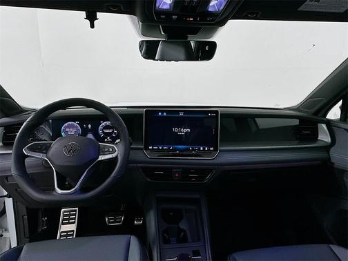 2025 Volkswagen Tiguan 2.0T SE R-Line Black