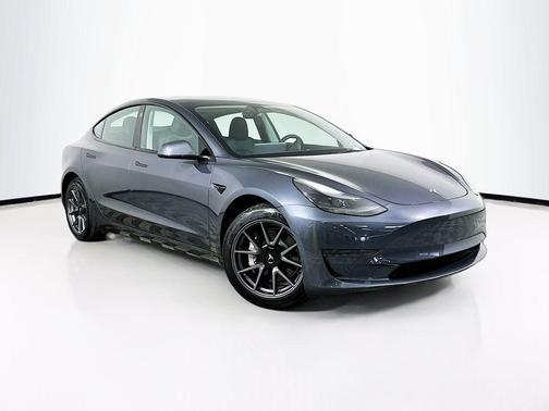 Midnight Silver Metallic 2023 Tesla Model 3 Base