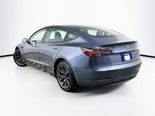 Midnight Silver Metallic 2023 Tesla Model 3 Base