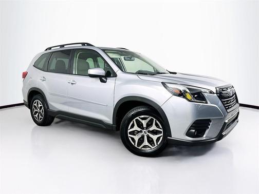 2024 Subaru Forester Premium