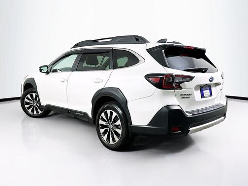 Crystal White Pearl 2024 Subaru Outback Limited