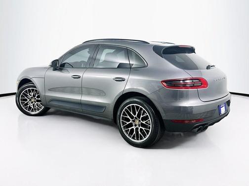 2018 Porsche Macan Sport Edition