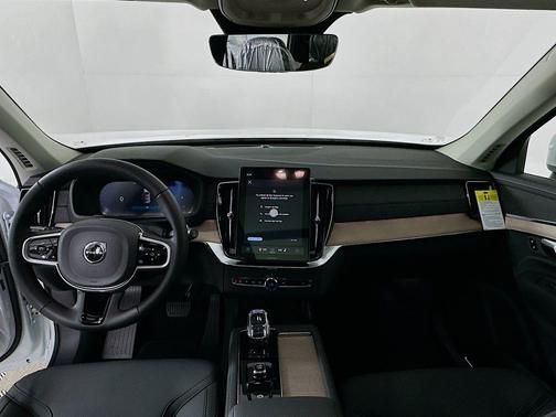 Crystal White Pearl 2026 Volvo XC90 B5 Plus 7-Seater