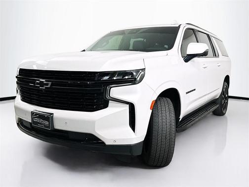 2024 Chevrolet Suburban RST