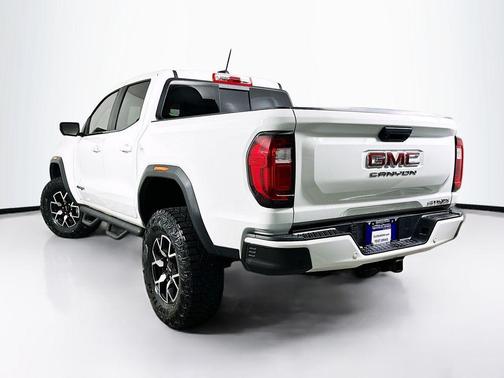 2024 GMC Canyon AT4X