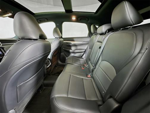 2021 INFINITI QX50 Luxe