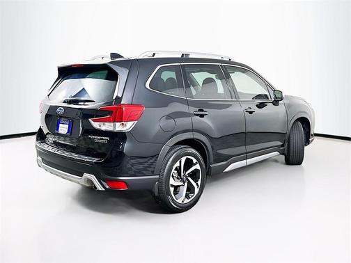 2024 Subaru Forester Touring