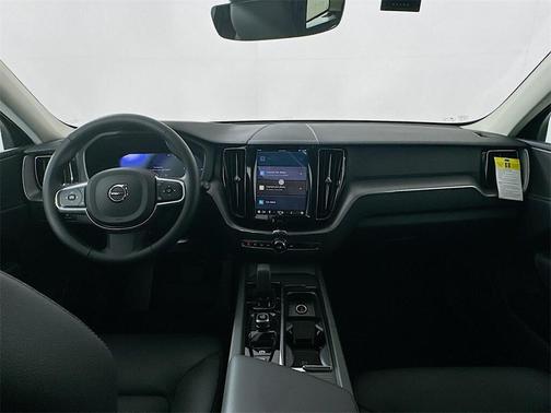 2025 Volvo XC60 Plug-In Hybrid T8 Core