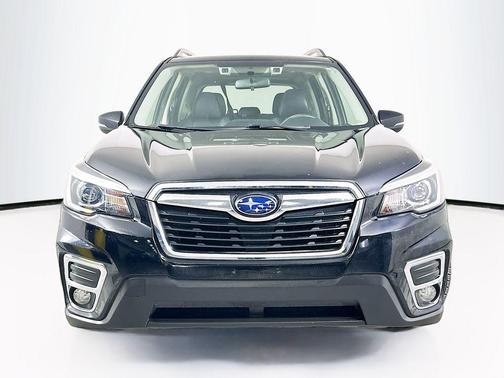 Crystal Black Silica 2019 Subaru Forester Limited
