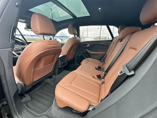 2026 Audi Q8 55 Premium