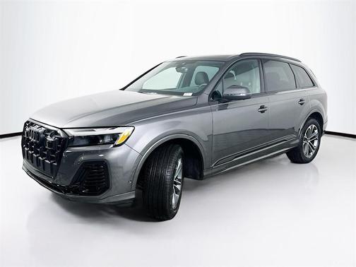 2025 Audi Q7 45 Premium