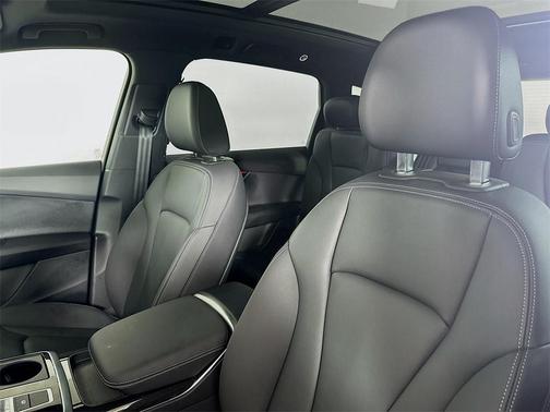 2025 Audi Q7 45 Premium