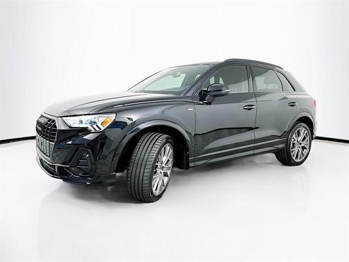 2025 Audi Q3 45 S line Premium