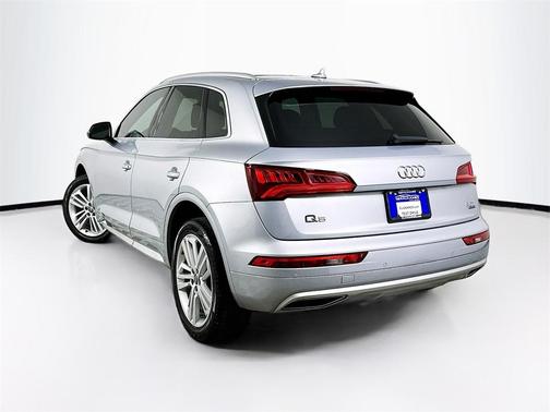 2018 Audi Q5 2.0T Premium Plus