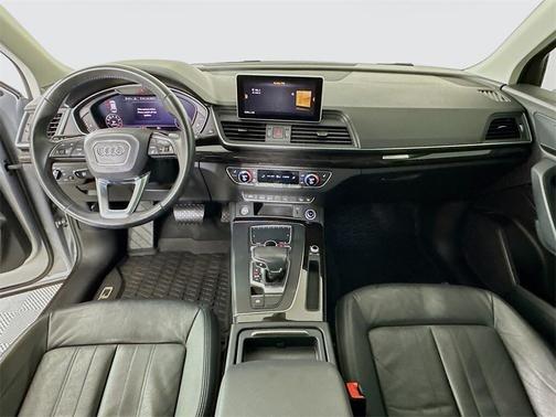 2018 Audi Q5 2.0T Premium Plus