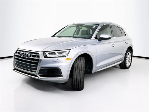 2018 Audi Q5 2.0T Premium Plus