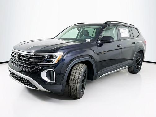 Deep Black Pearl Effect 2026 Volkswagen Atlas 2.0T Peak Edition