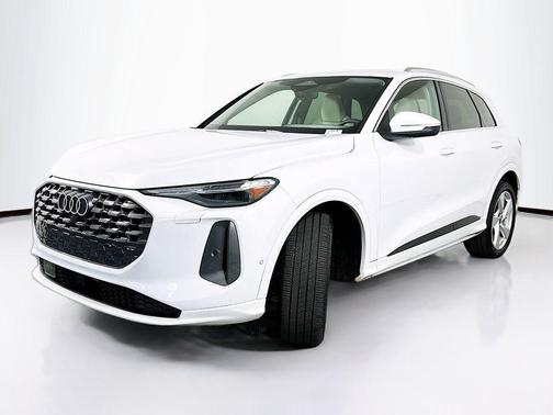 2025 Audi Q5 2.0T quattro Premium